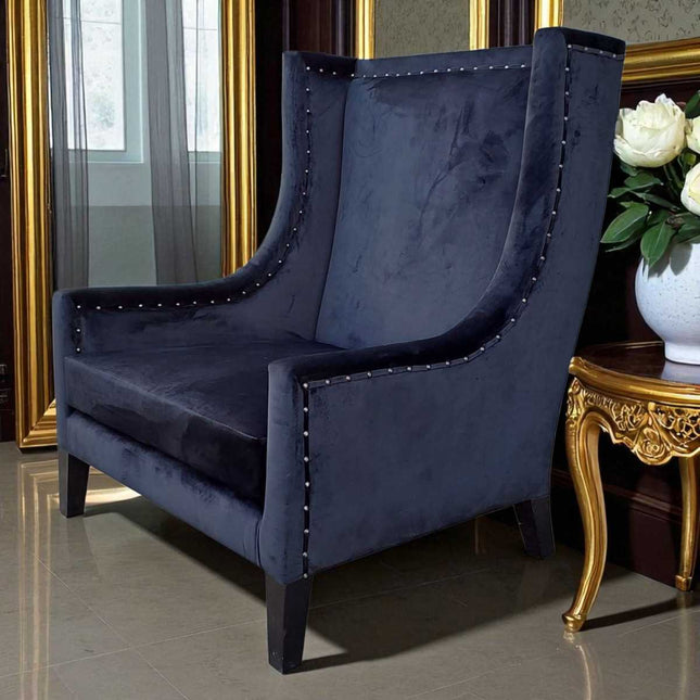 Huntsbury Armchair ☆ Black