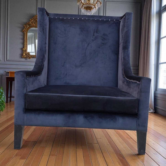 Huntsbury Armchair ☆ Black
